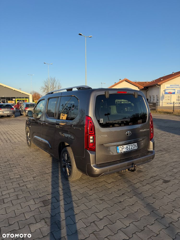 Toyota Proace City Verso - 8