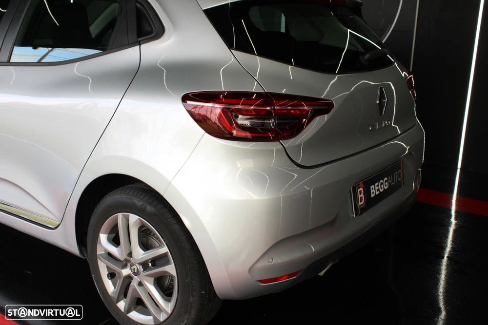 Renault Clio - 20