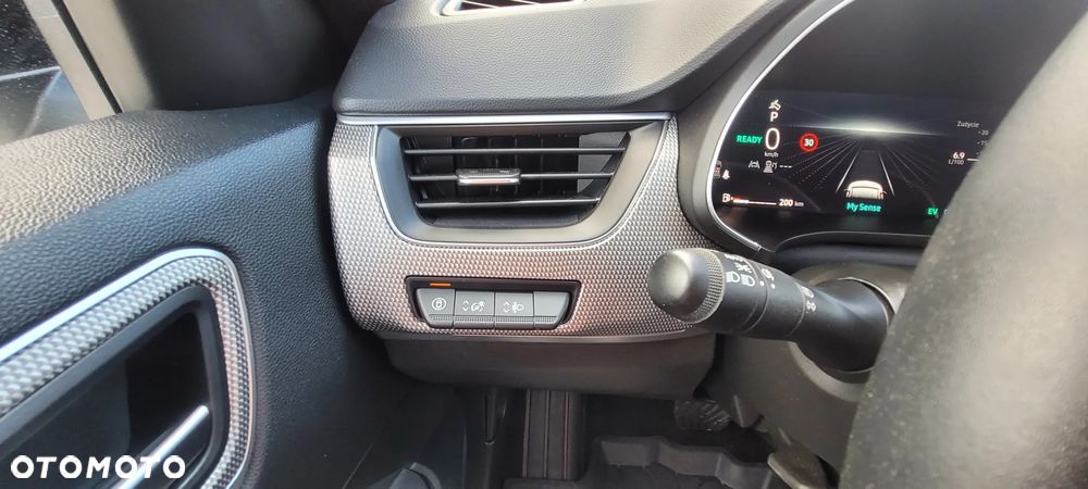 Renault Arkana E-TECH Full 145 Techno - 11