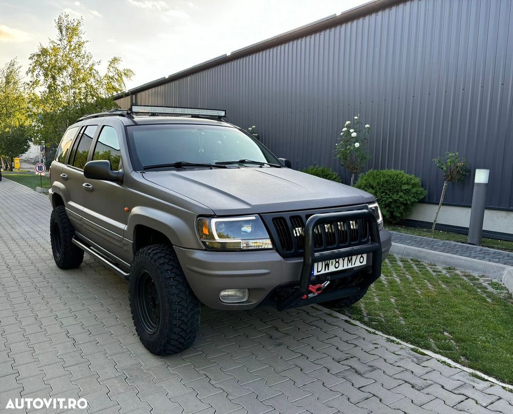 Jeep Cherokee - 2
