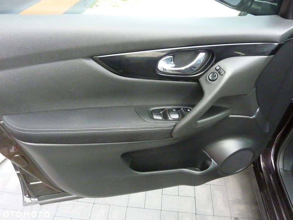 Nissan Qashqai - 35