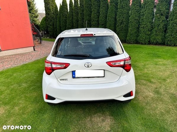 Toyota Yaris - 5