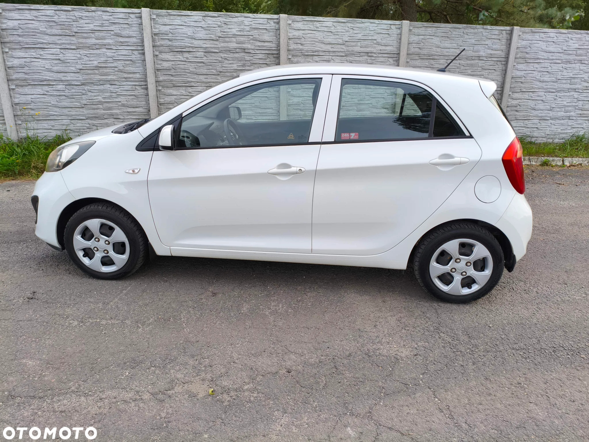 Kia Picanto 1.0 L - 10