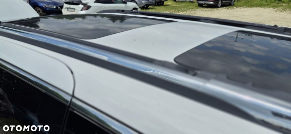 Chrysler Pacifica - 24