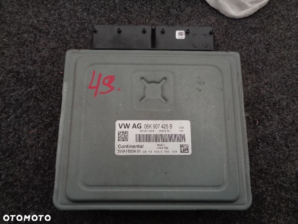 SKODA OCTAVIA III 2.0 TSI GOLF VII KOMPUTER STEROWNIK SILNIKA 06K907425B