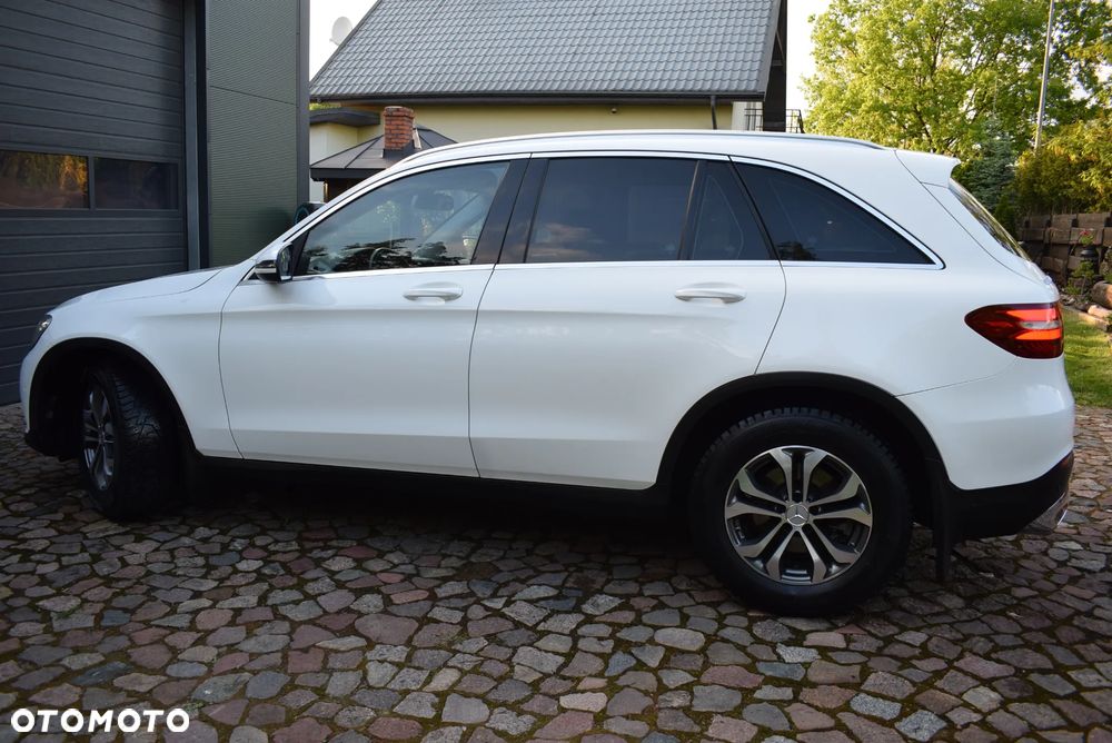Mercedes-Benz GLC - 9