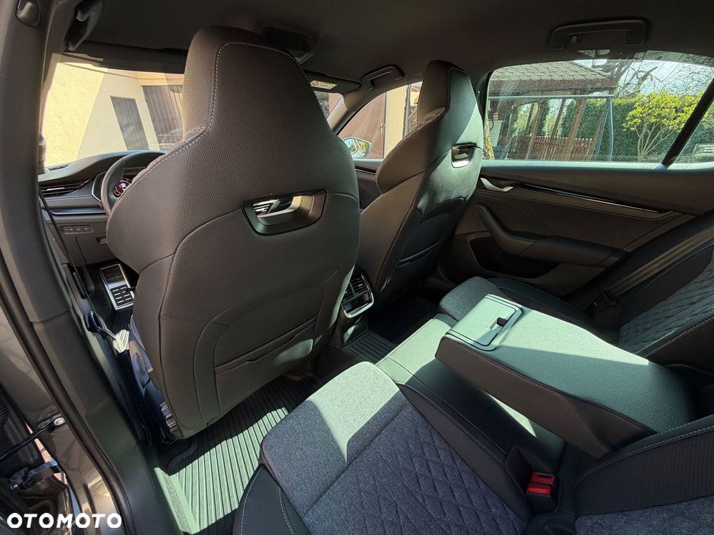 Skoda Octavia 1.5 TSI mHEV Sportline DSG - 23