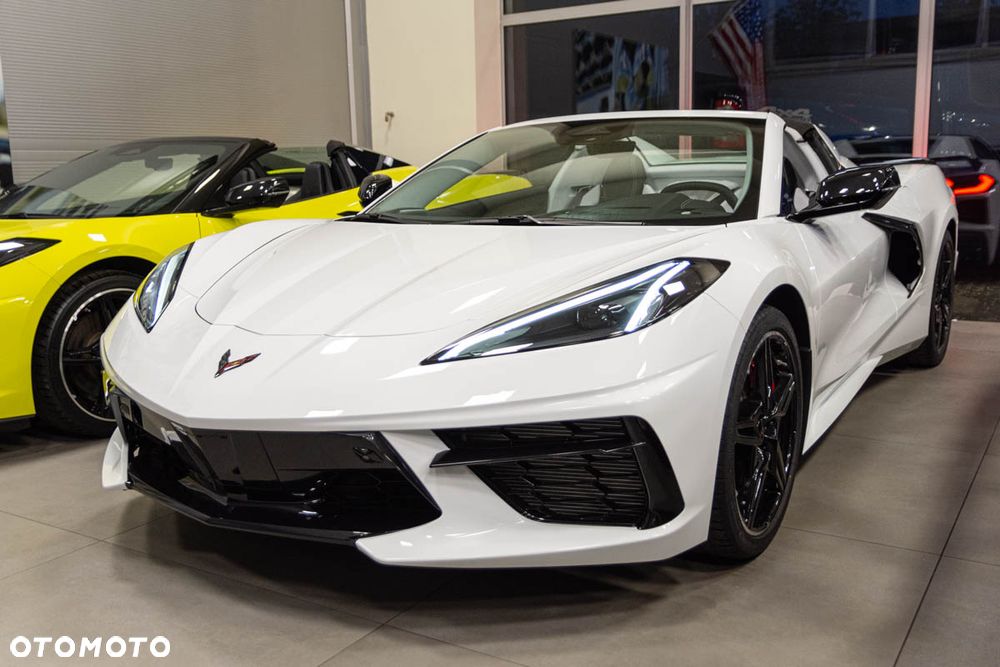 Chevrolet Corvette - 3