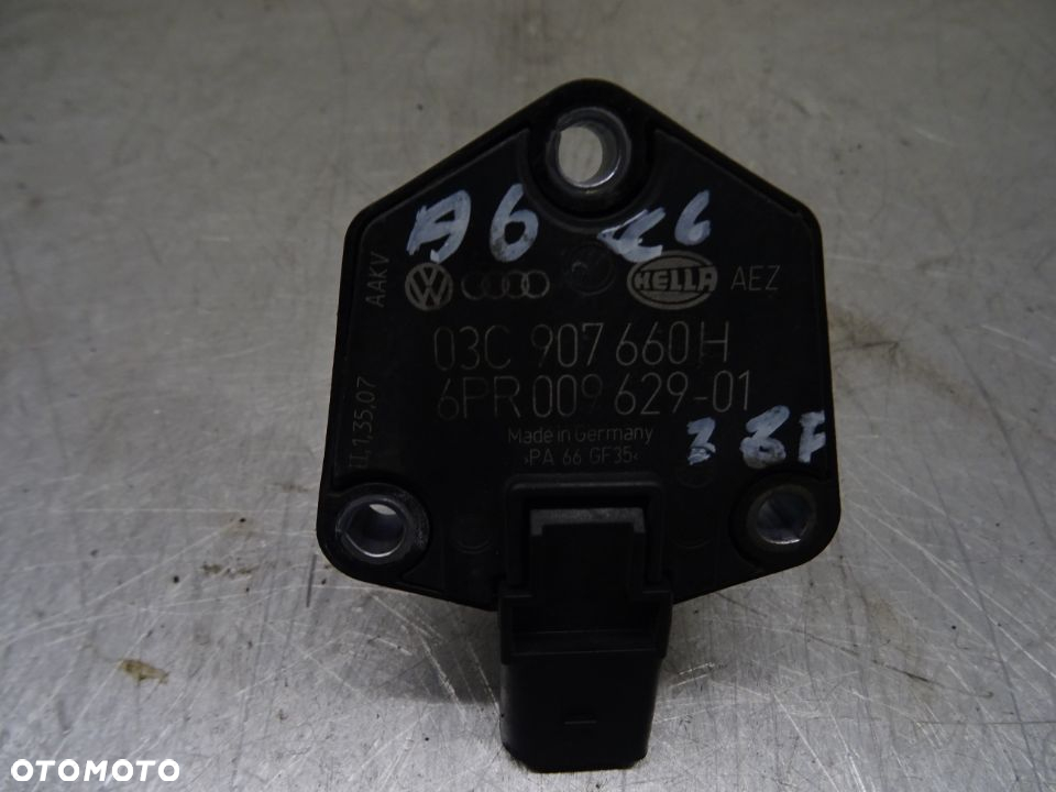 AUDI A6 C6 04-07 2.8 V6 CZUJNIK POZIOMU OLEJU 03C907660H - 2