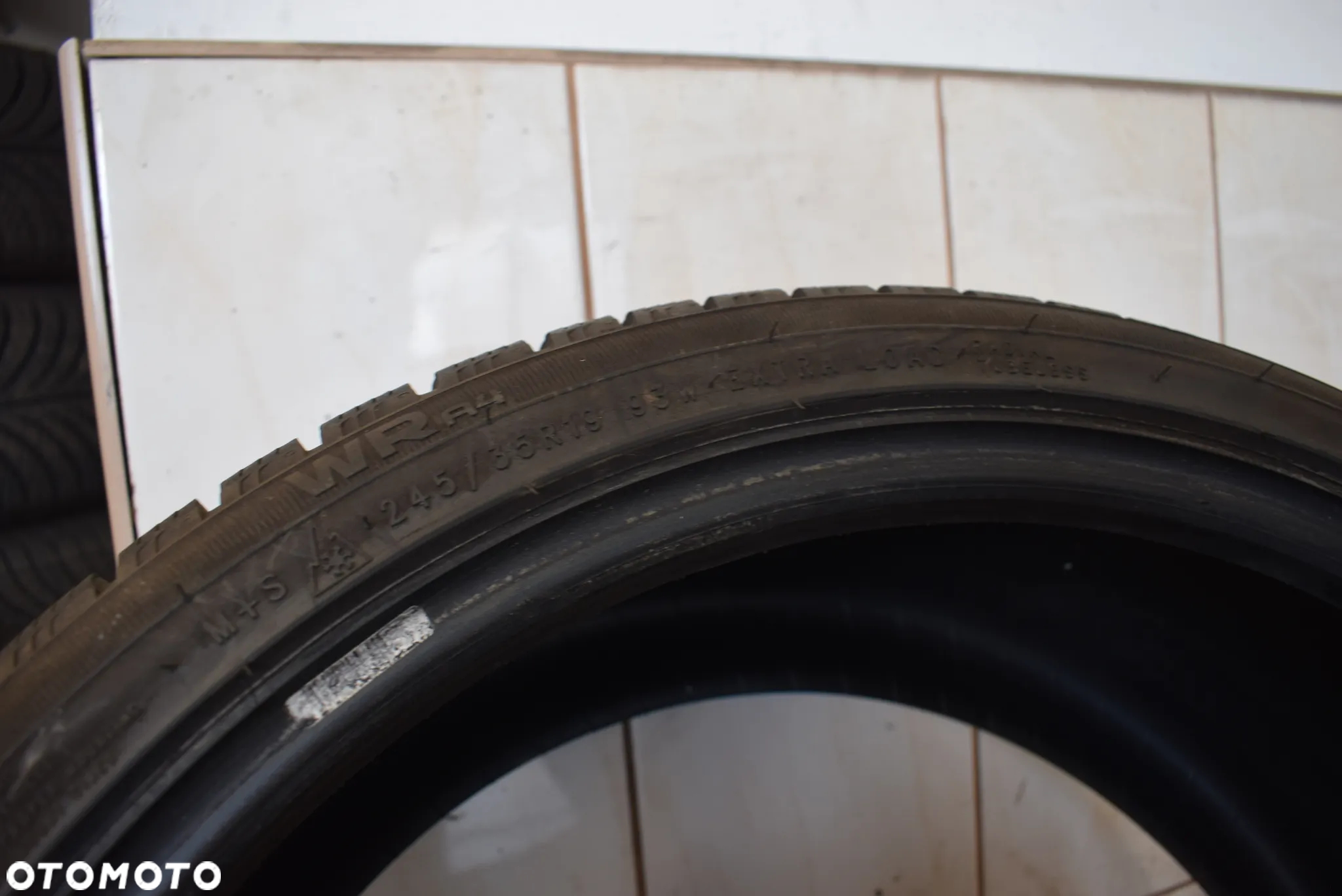 R19 245/35 Nokian WR A4 Cena za parę - 5