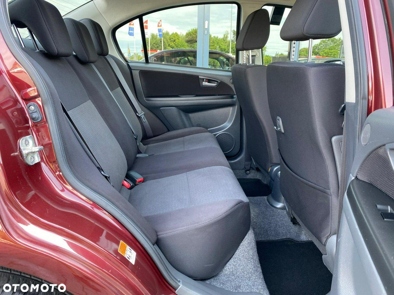 Suzuki SX4 - 8