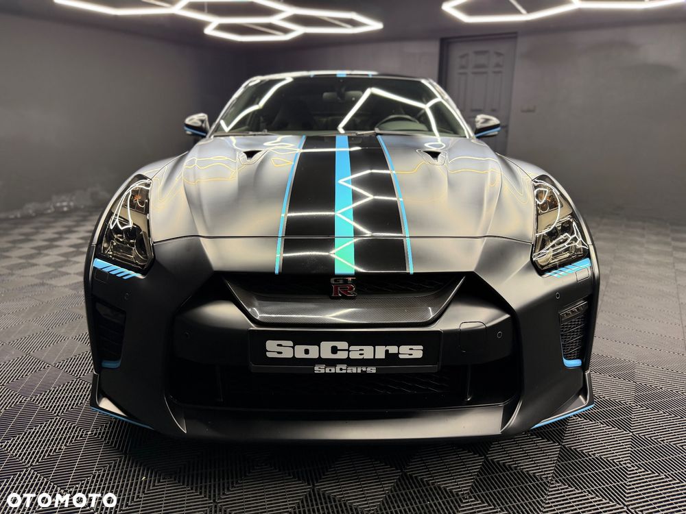 Nissan GT-R Black Edition - 8