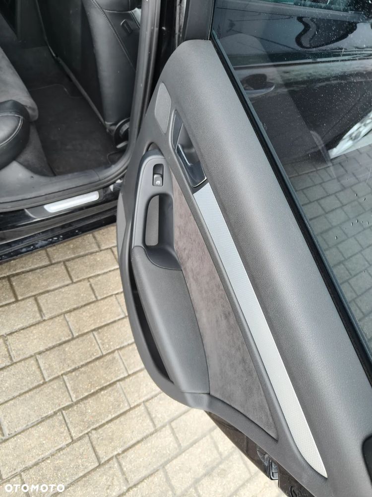 Audi A4 Avant 2.0 TDI - 12