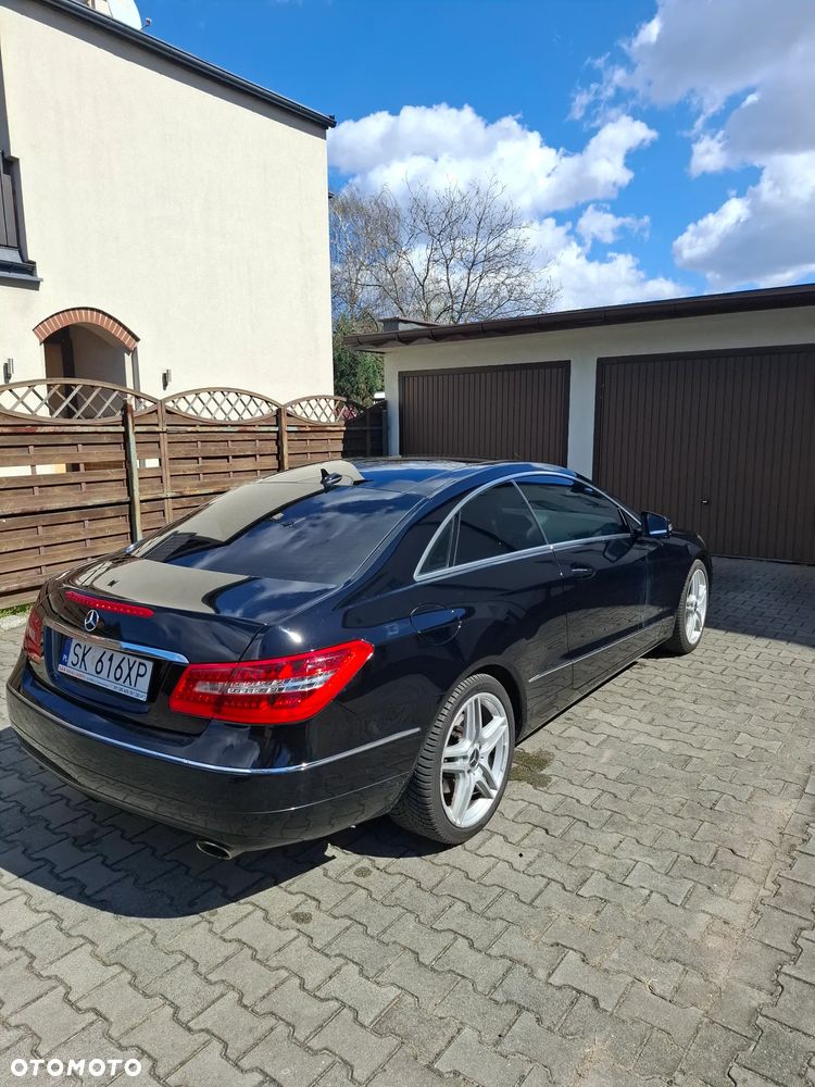 Mercedes-Benz Klasa E - 4
