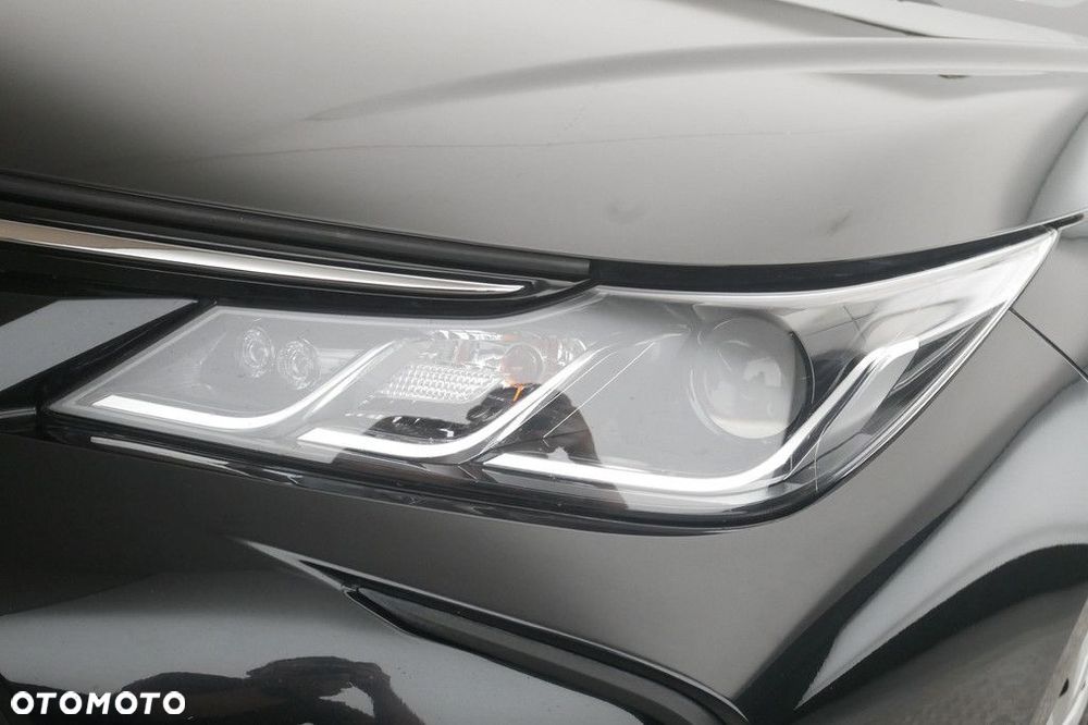 Toyota Corolla 1.8 Hybrid Active - 13