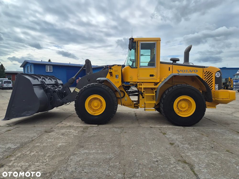 Volvo L 110 E spr z Niemiec tylko 6815 mtg !!! - 5