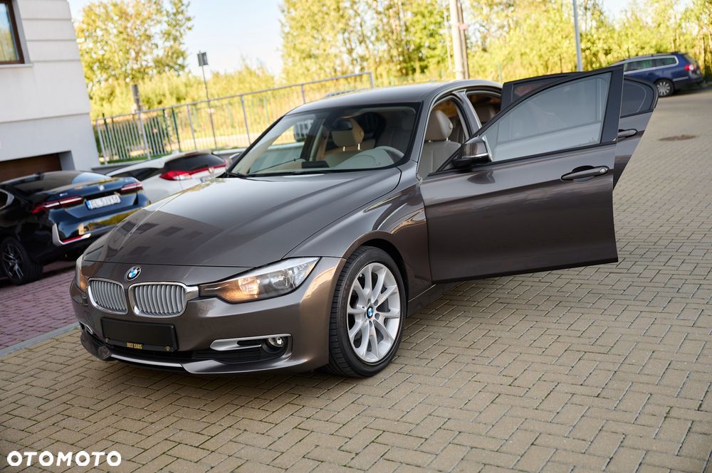 BMW Seria 3 - 18