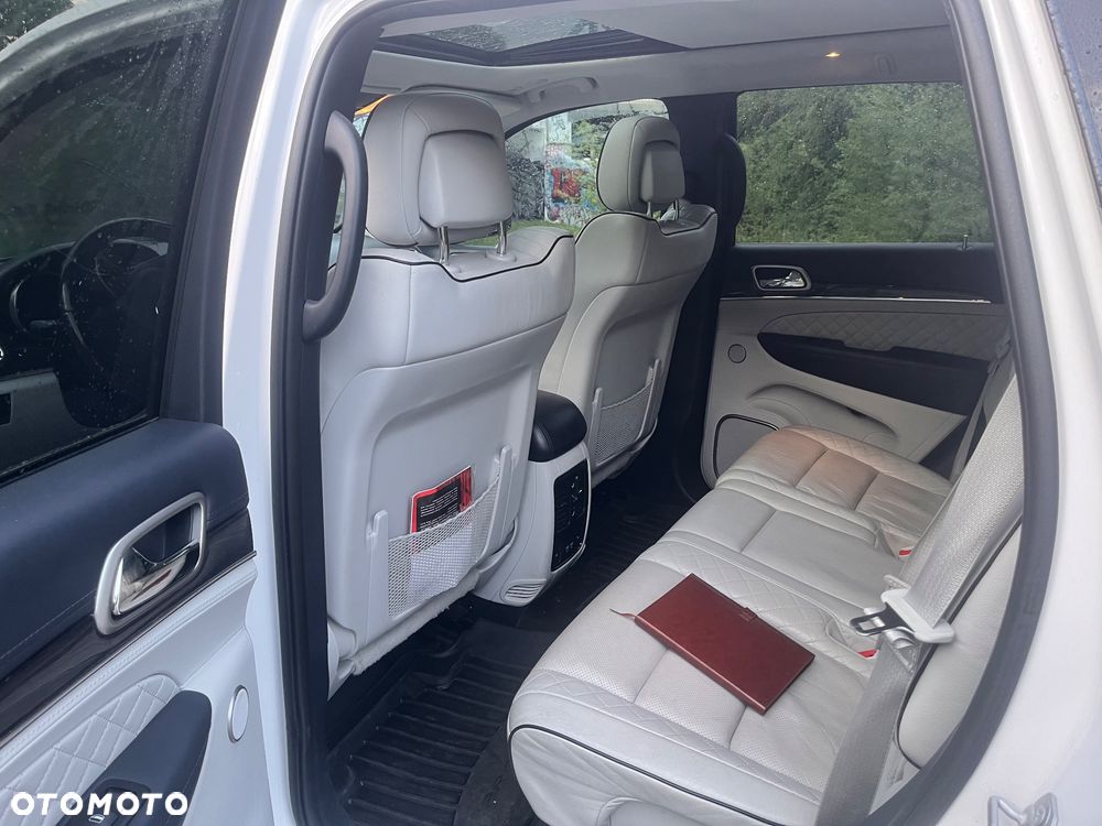 Jeep Grand Cherokee 3.0 CRD Overland Summit EU6 - 9