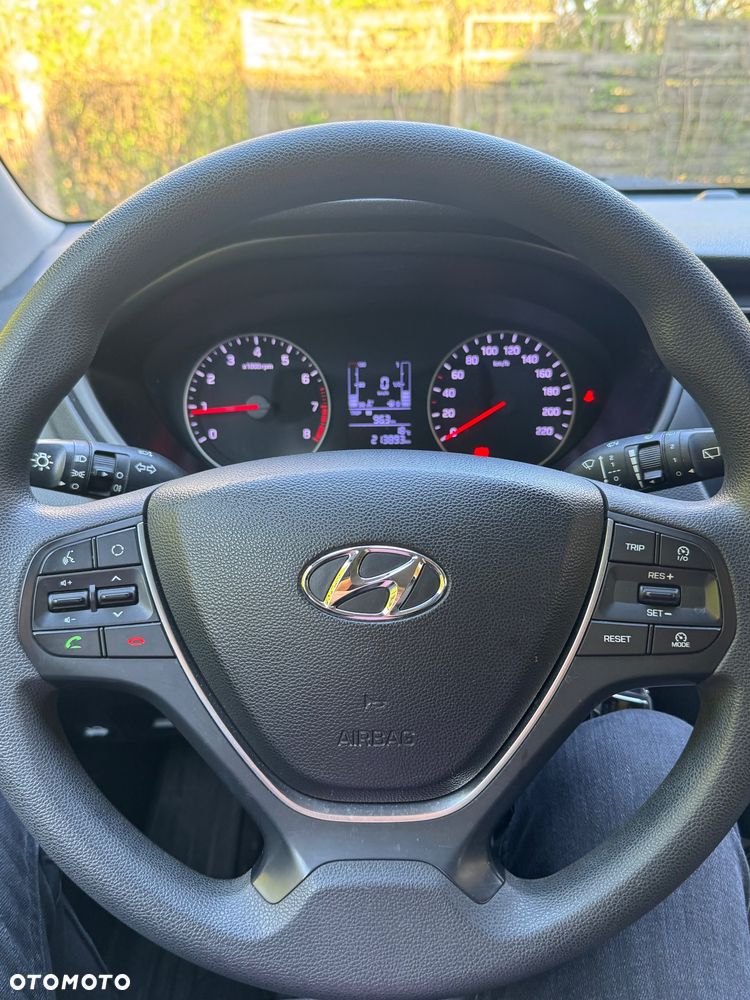 Hyundai i20 1.2 Comfort - 9