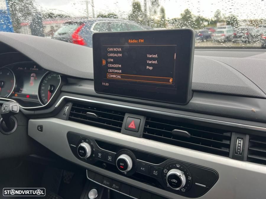 Audi A4 Avant 2.0 TDI Design - 11