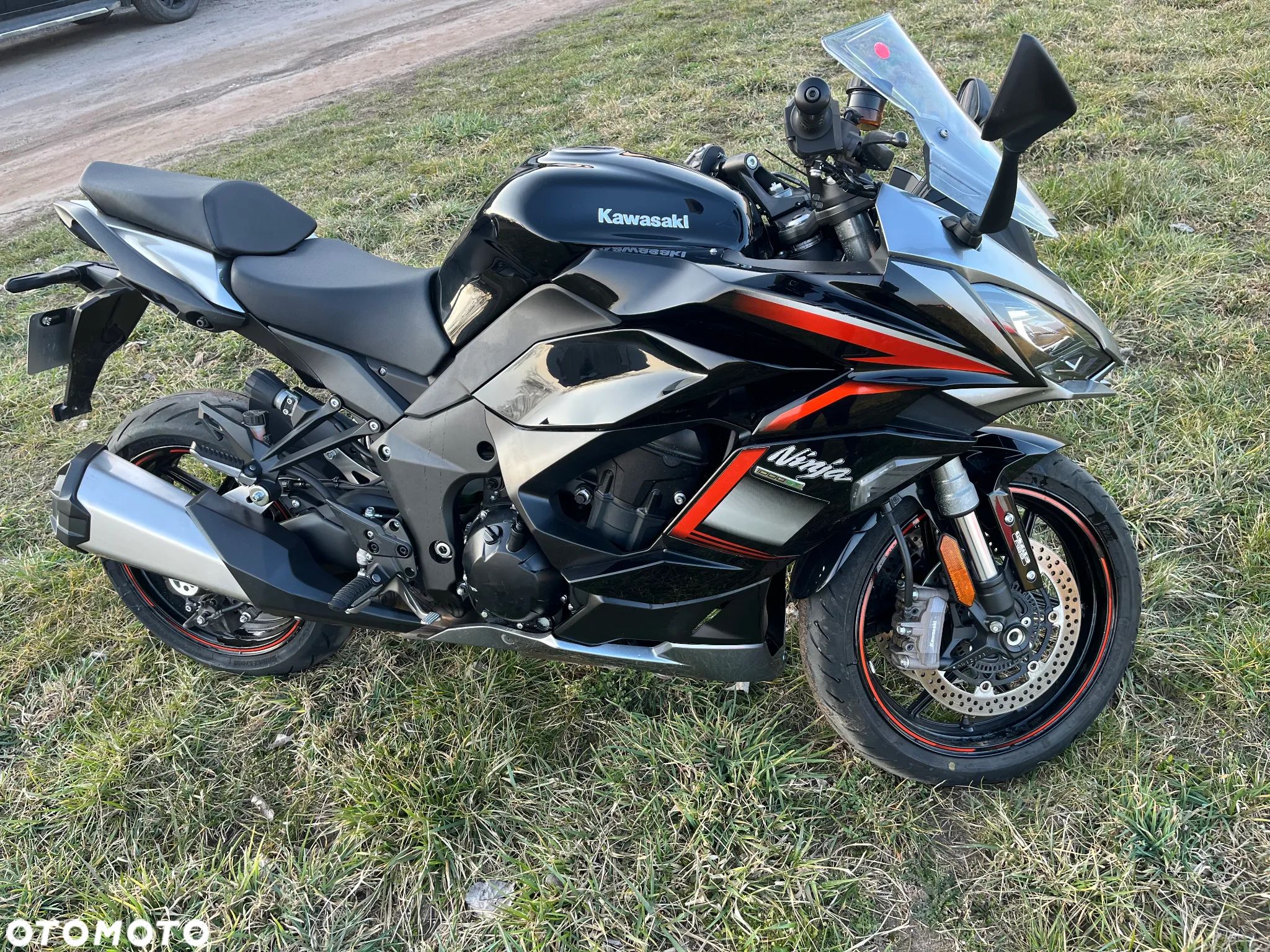 Kawasaki Ninja 1000 SX - 1