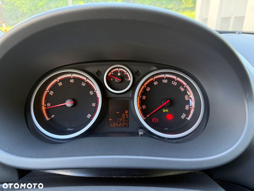 Opel Corsa 1.4 16V - 18