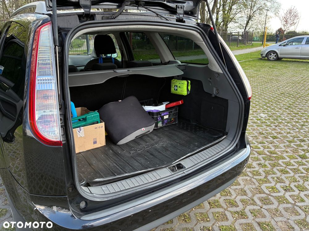 Ford Focus - 8