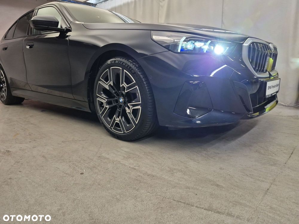 BMW Seria 5 - 22