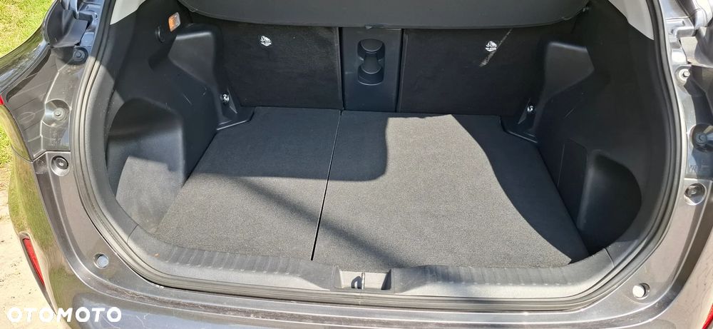 Toyota Yaris Cross Hybrid 1.5 Executive - 17