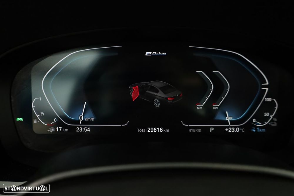 BMW 530 e Pack M - 17