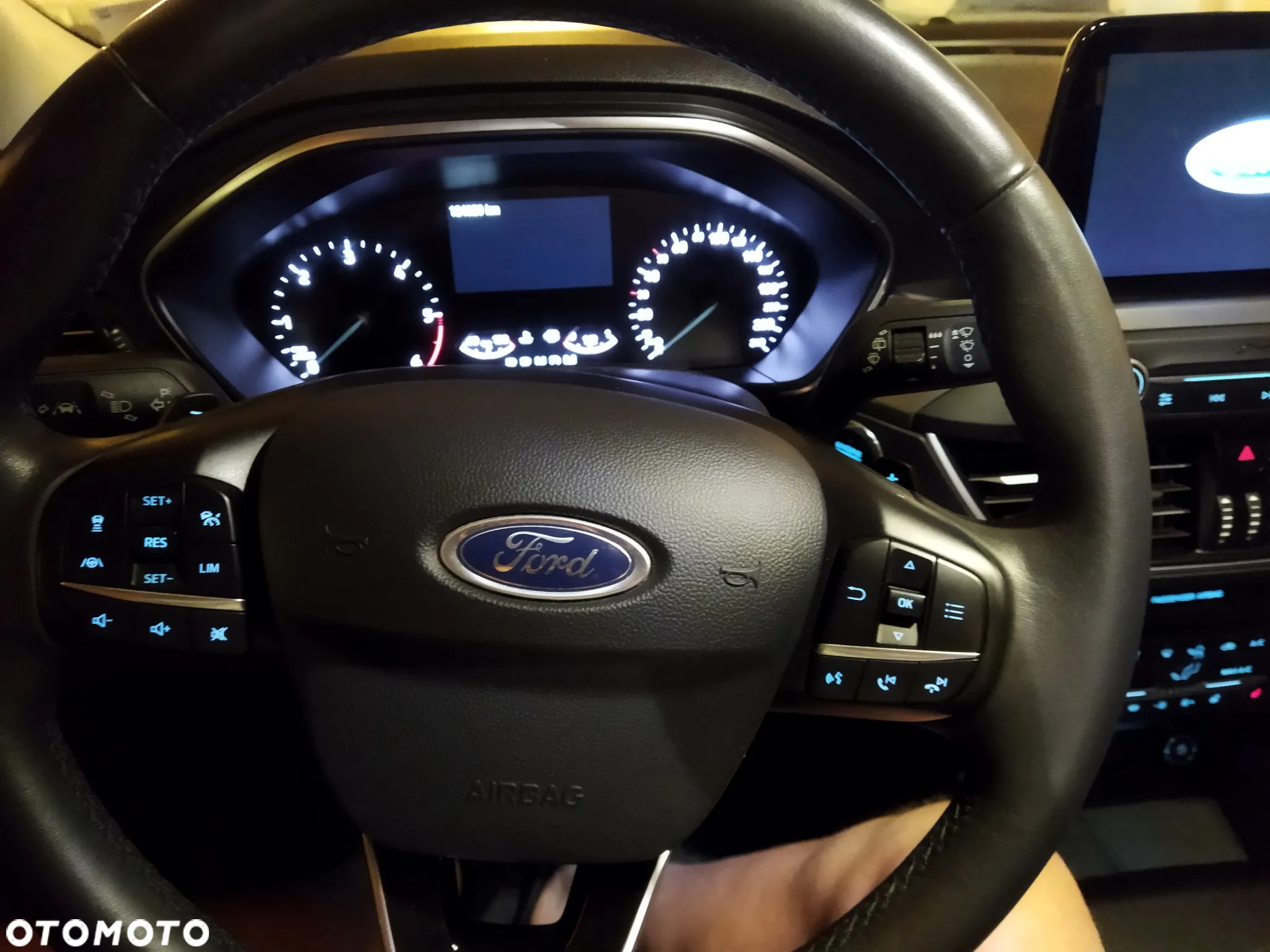 Ford Focus 2.0 EcoBlue Titanium X - 34