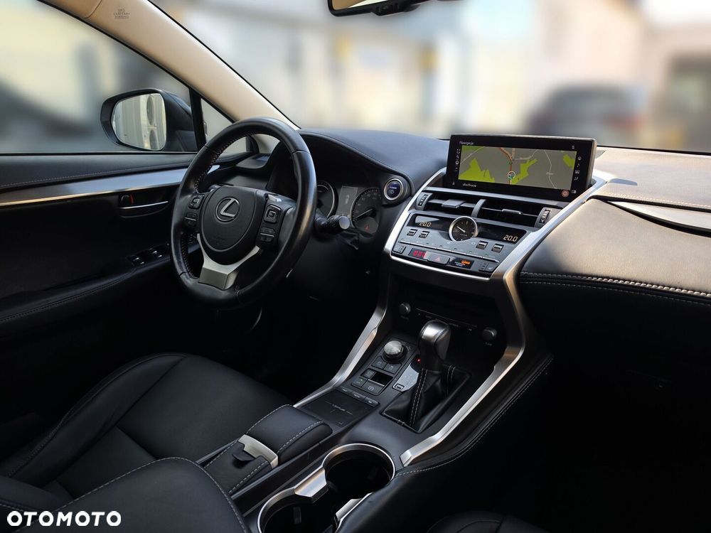 Lexus NX 300h F Impression AWD - 15