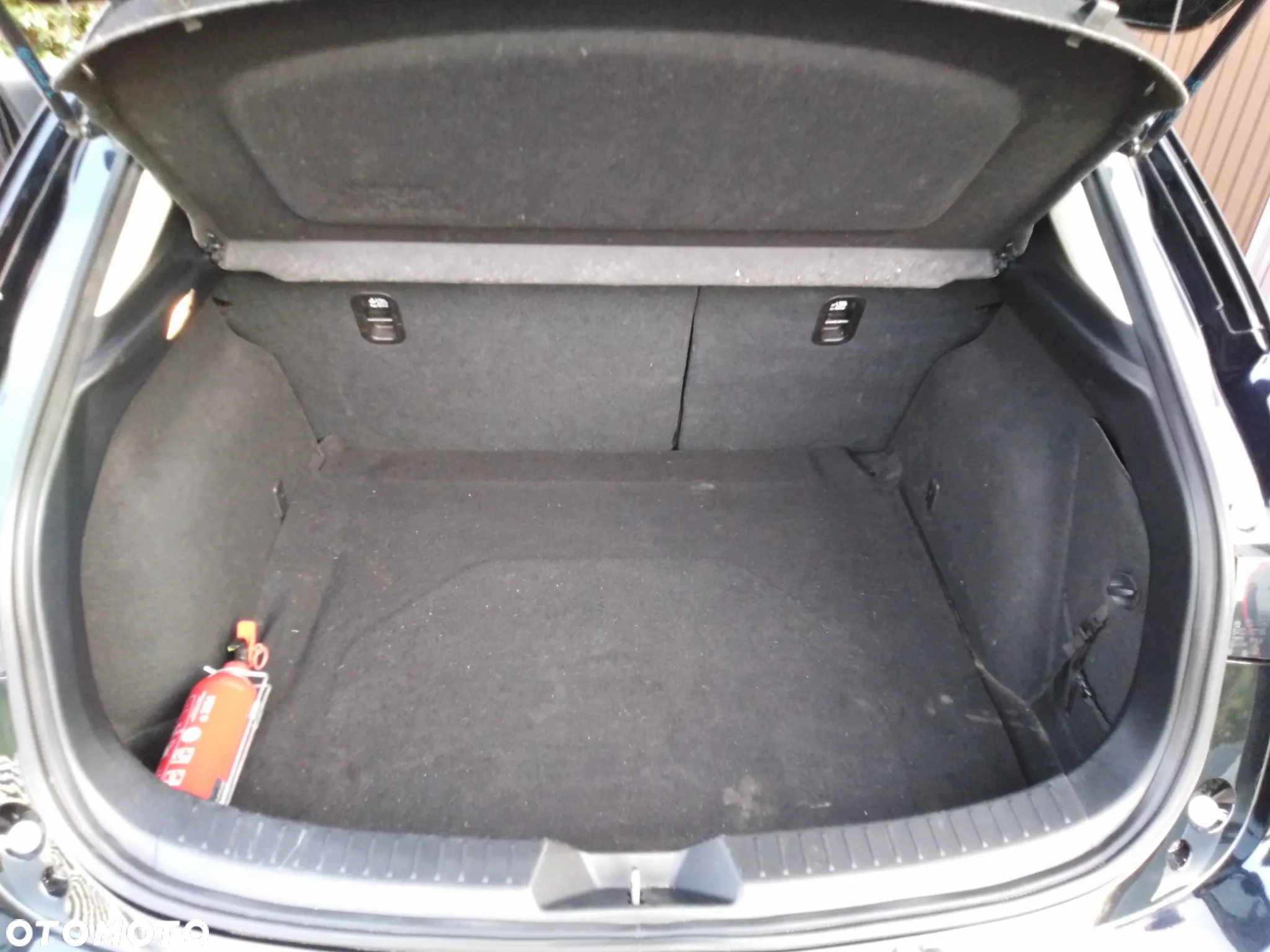 Mazda 3 SKYACTIV-G 120 Exclusive-Line - 9