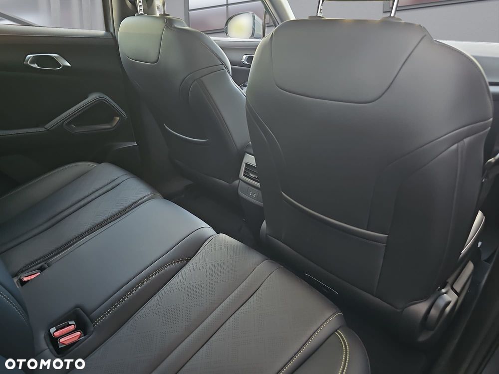 BYD Atto 2 DM-i - 17