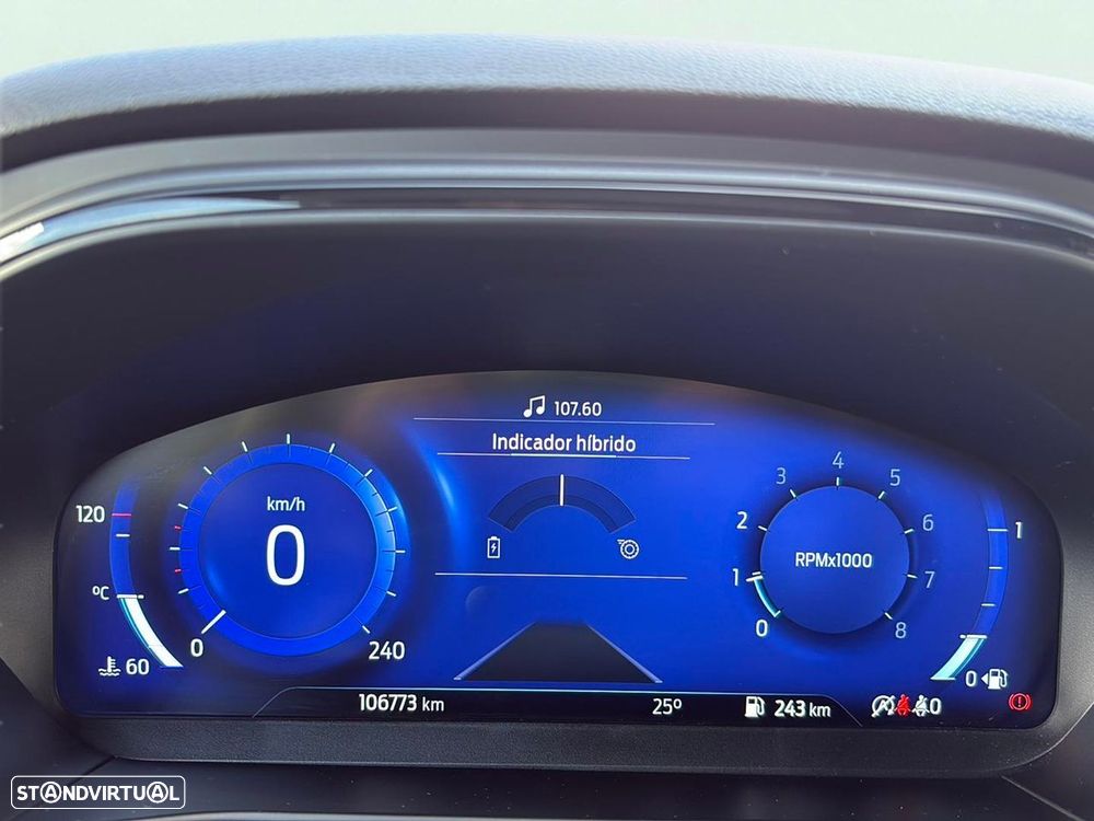 Ford Focus 1.0 EcoBoost MHEV ST-Line - 11