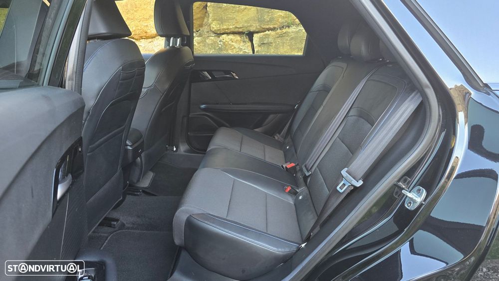 MG MG4 64 kWh Luxury - 51