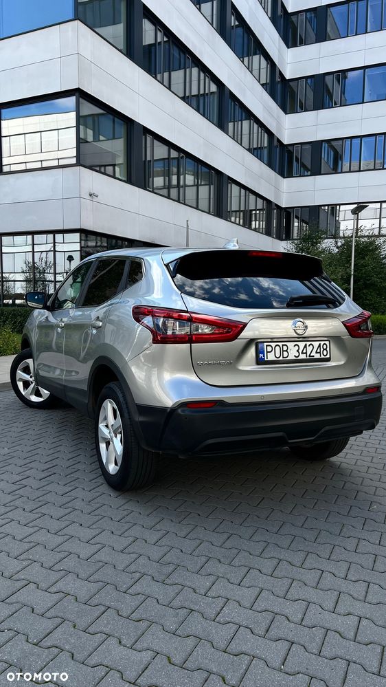 Nissan Qashqai 1.3 DIG-T N-Connecta - 8
