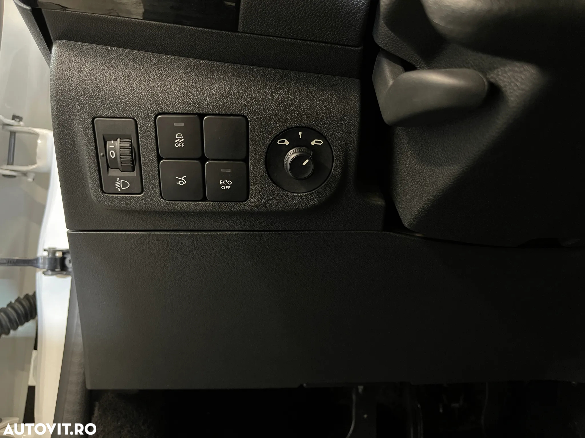 Peugeot 301 1.5 BlueHDI FAP Active - 21