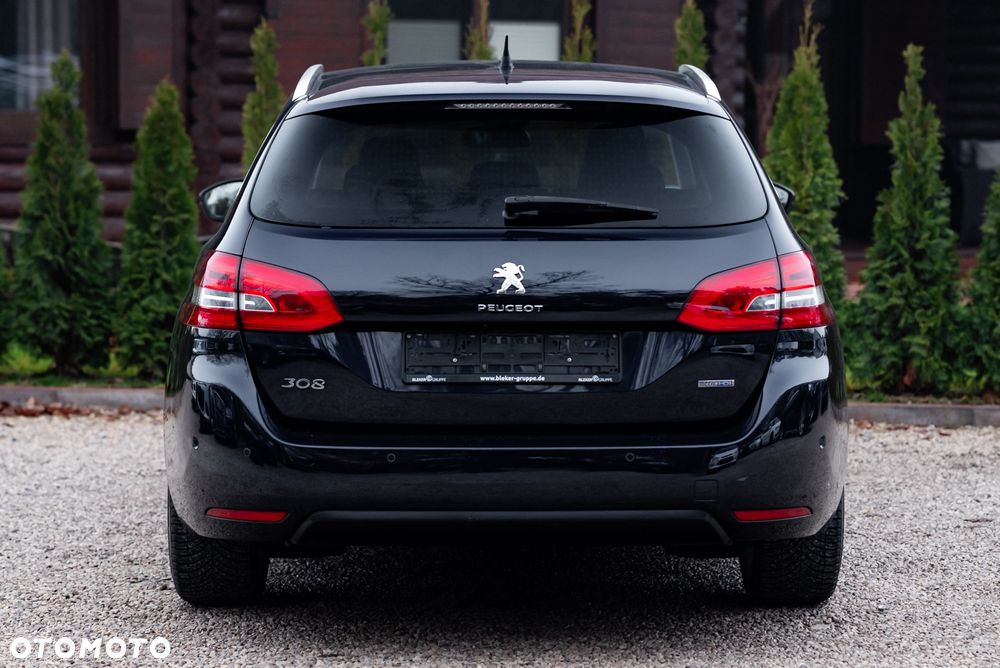 Peugeot 308 BlueHDi 150 Automatik Stop & Start Allure - 11