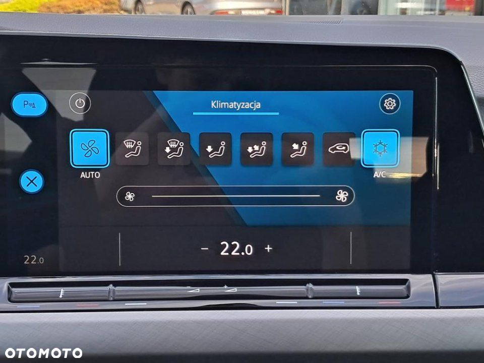 Volkswagen Golf - 28
