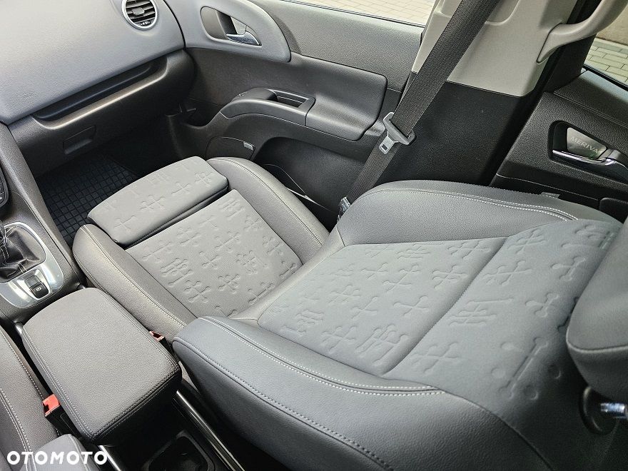 Opel Meriva 1.4 T Cosmo S&S - 23