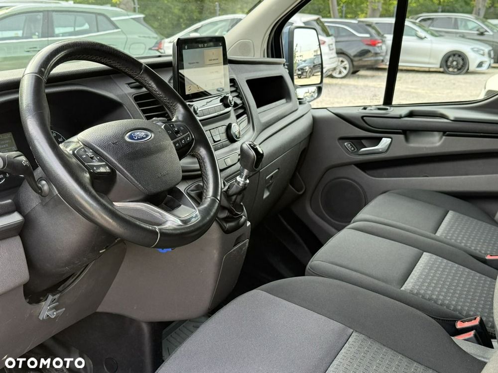 Ford Transit Custom - 10