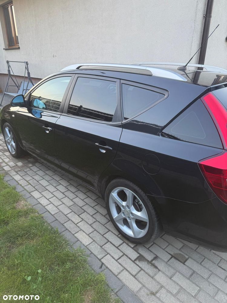 Kia Ceed 1.6 Crdi M - 4