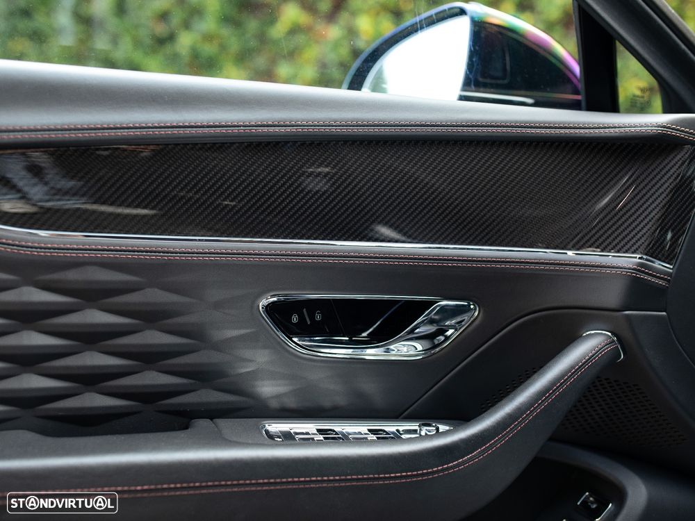 Bentley Continental Flying Spur - 34