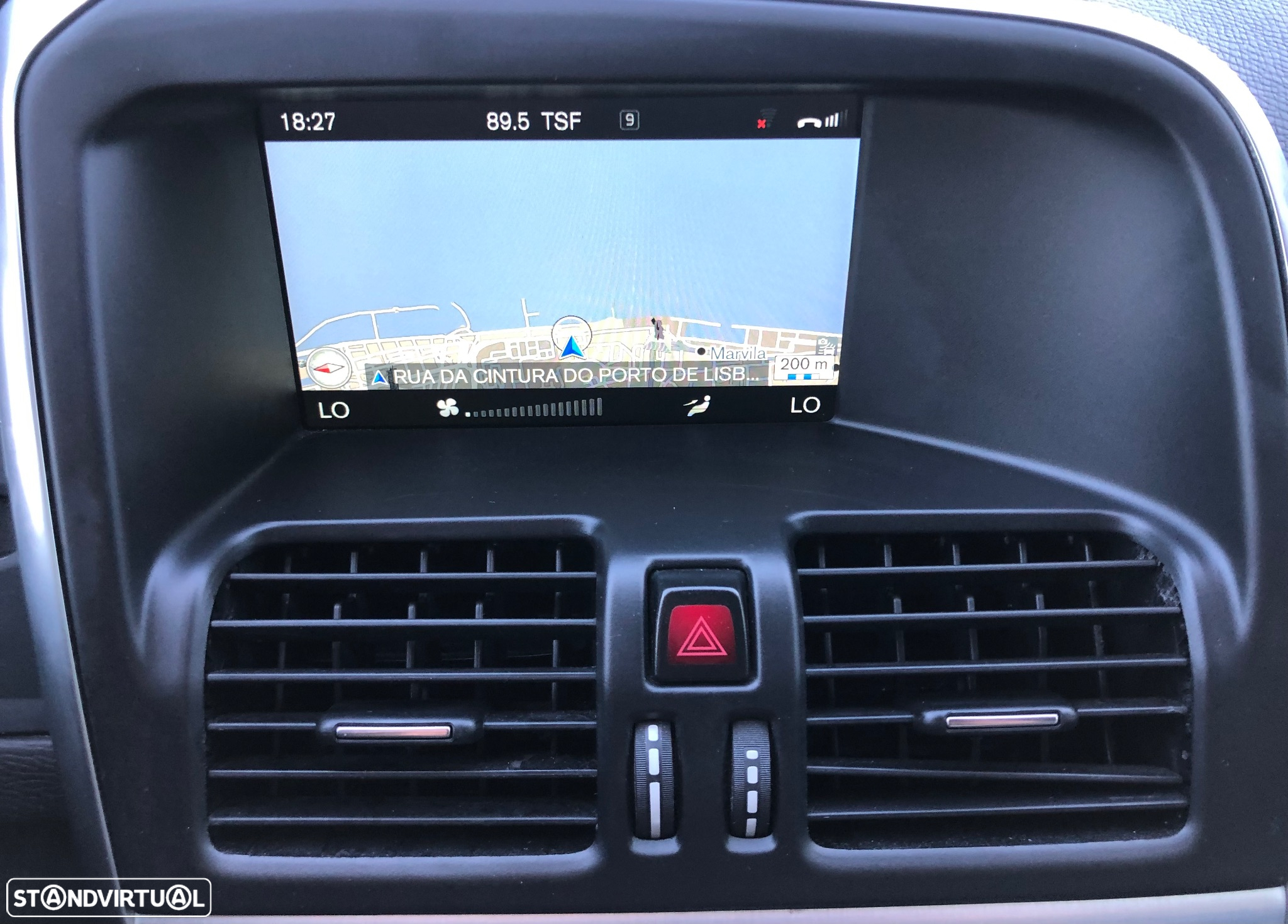 Volvo XC 60 2.0 D4 VOR Geartronic - 27