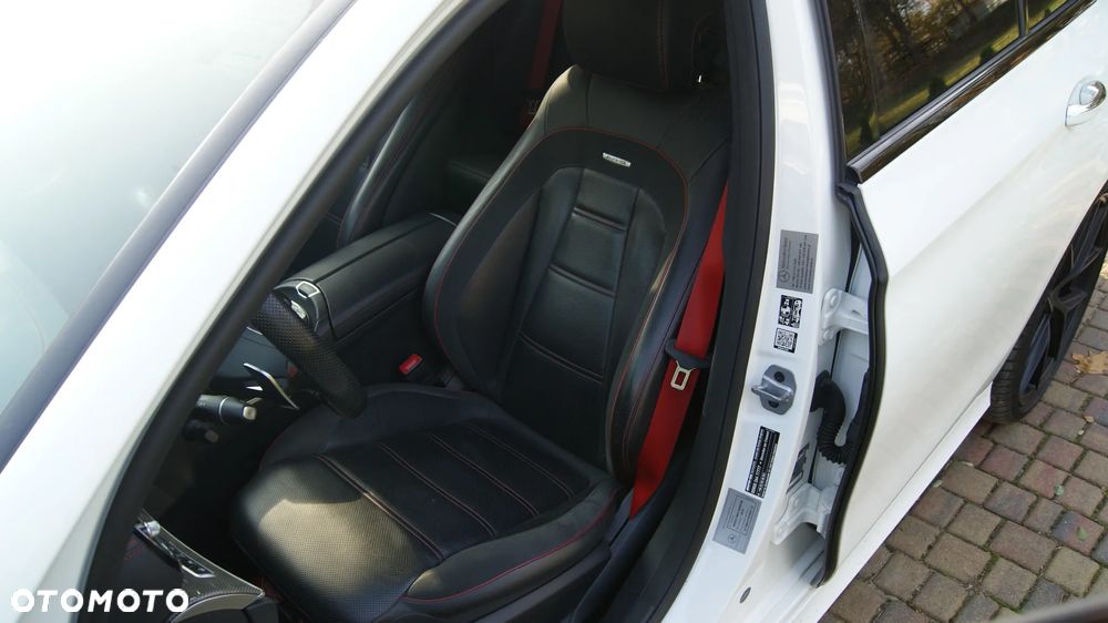 Mercedes-Benz Klasa E - 13