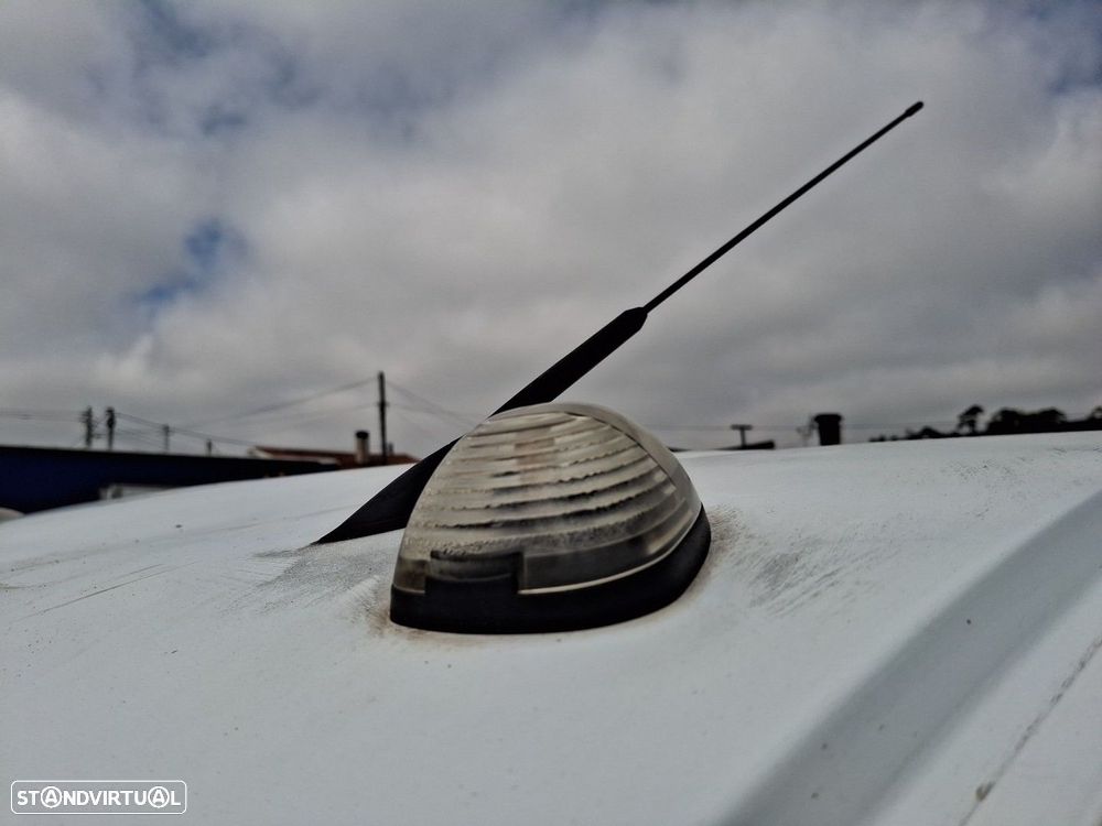 Farolim Minimo Cabine Ford Transit V363 Caixa (Fcd, Fdd) - 1