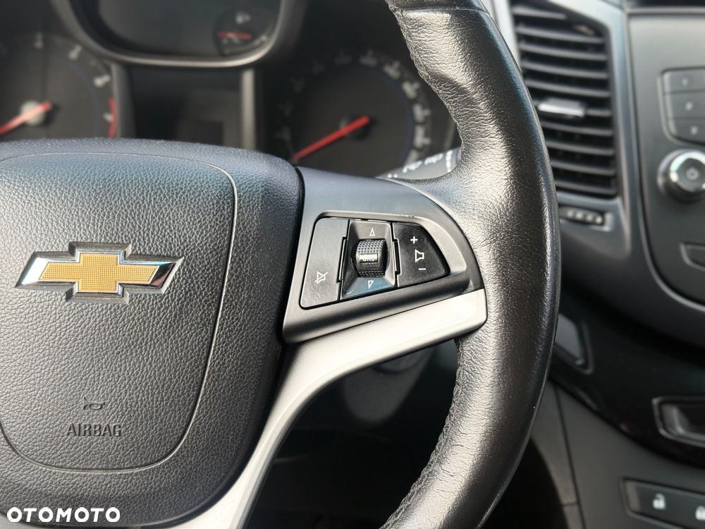 Chevrolet Orlando - 11