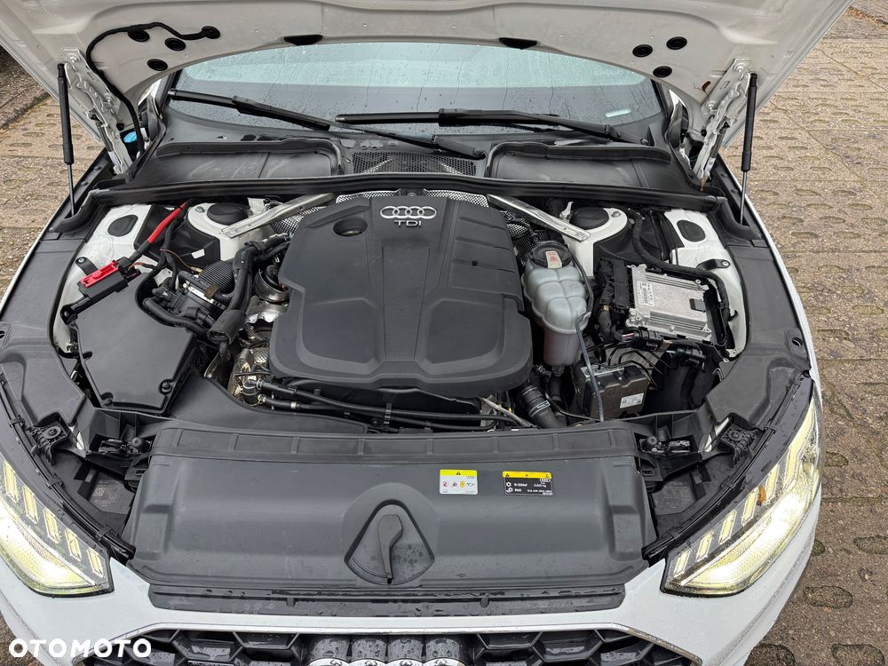 Audi A4 Avant 40 TDI quattro S tronic S line - 34