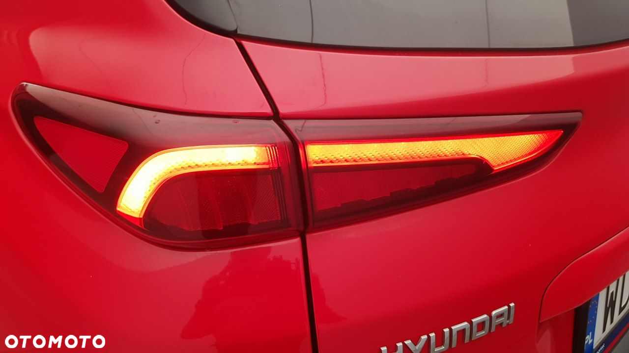 Hyundai Kona - 16